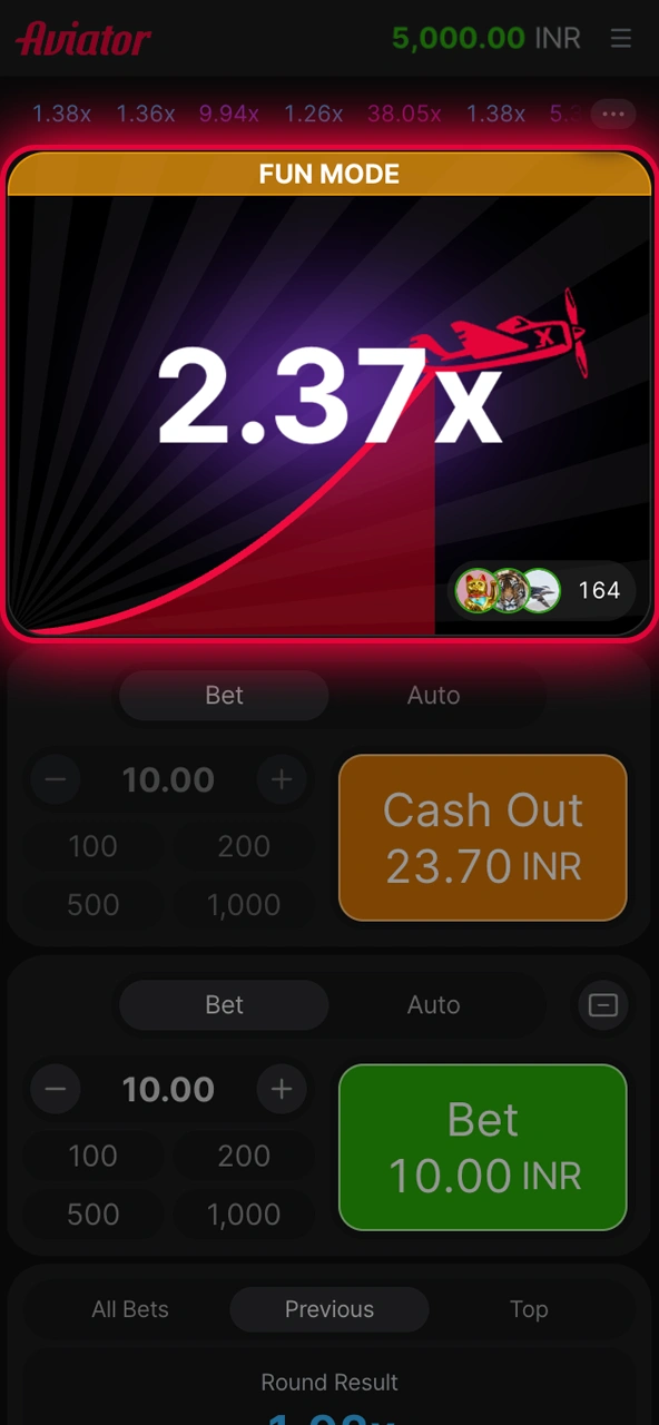 Keep your eyes on the rising multiplier in Aviator.